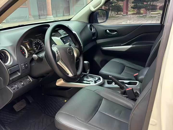 Фото 7 - Nissan Terra