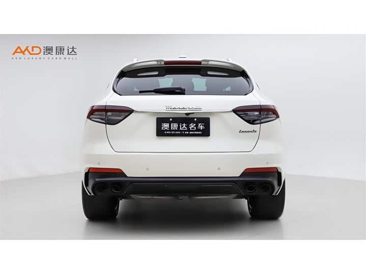 Фото 4 - Maserati Levante