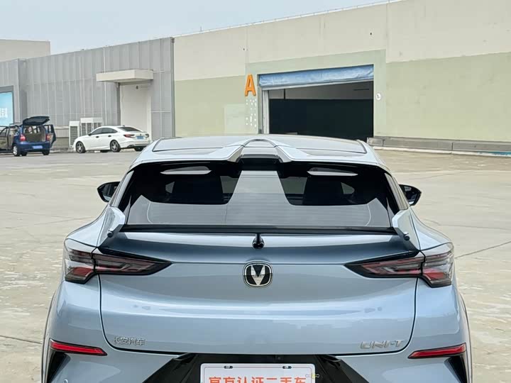 Фото 4 - Changan UNI-T