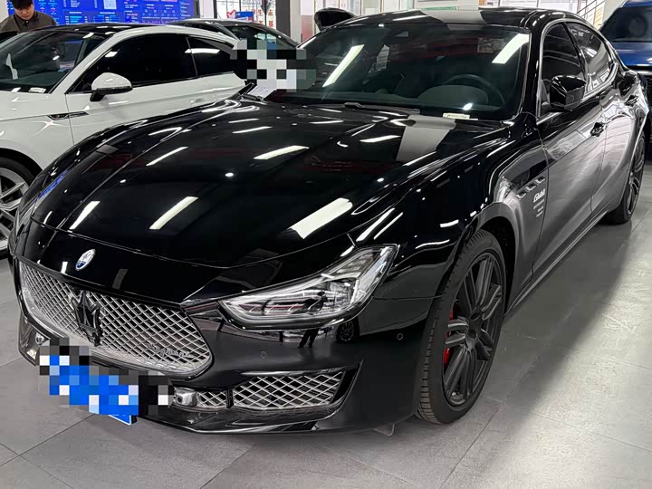 Photo 2 - Maserati Ghibli