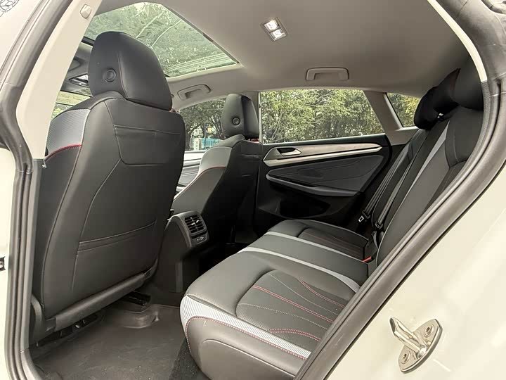 Photo 6 - Volkswagen Lamando L