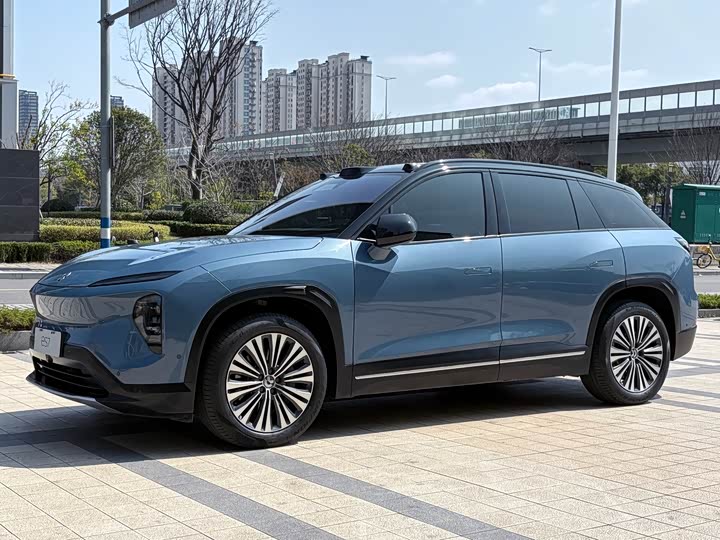 Photo 1 - Nio ES7