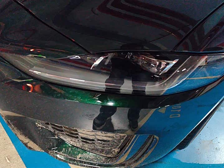 Фото 5 - Jaguar XE L