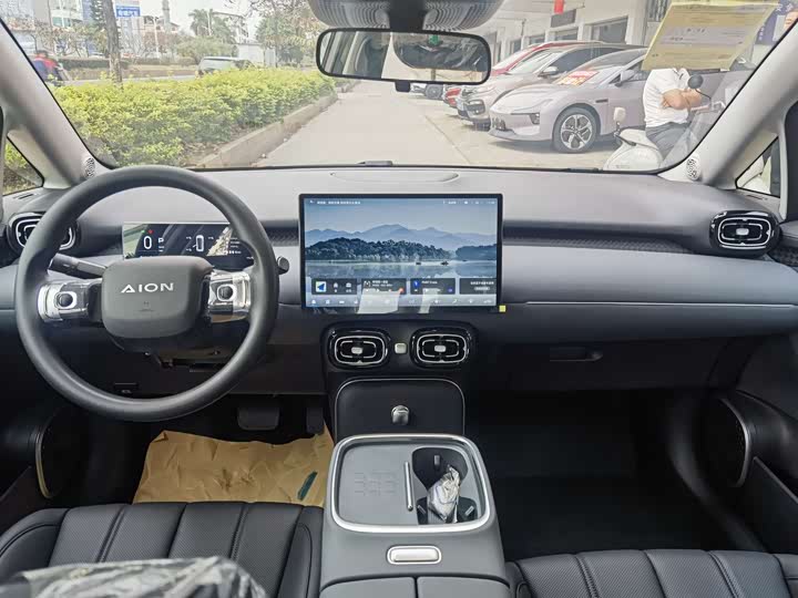 Фото 5 - GAC Aion UT