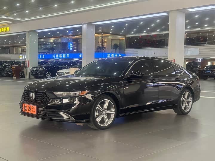 Photo 1 - Honda Accord