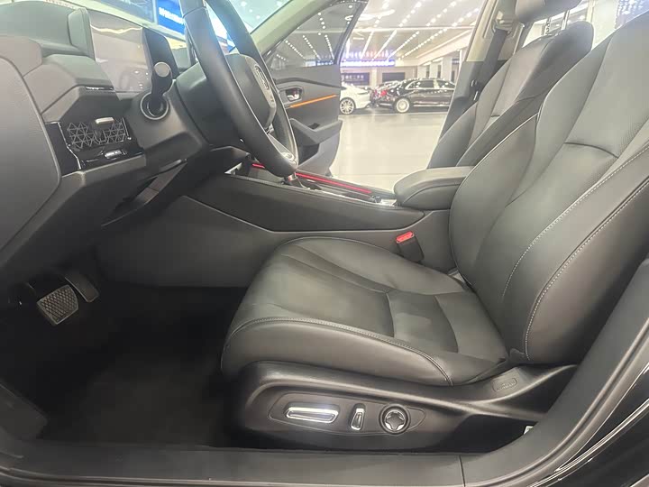 Photo 9 - Honda Accord