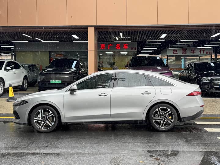 Фото 3 - Roewe D7