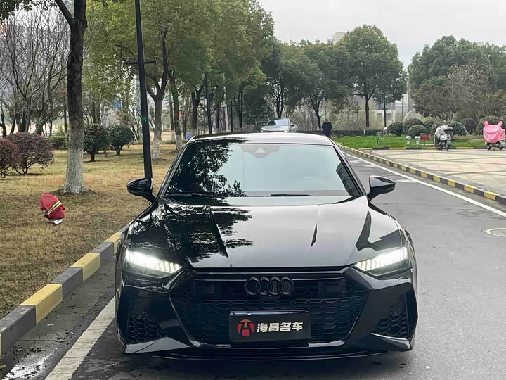 Фото 2 - Audi A7