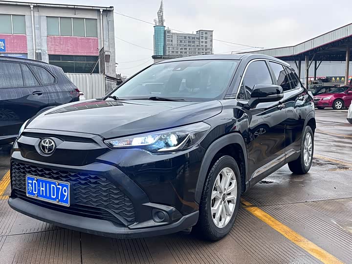 Photo 1 - Toyota Frontlander