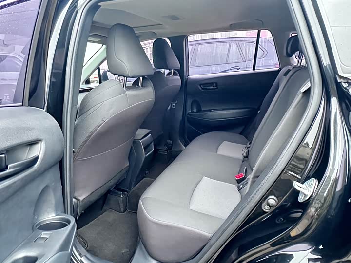 Photo 7 - Toyota Frontlander