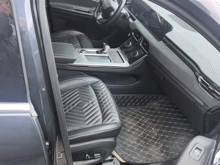 Фото 8 - Exeed TXL