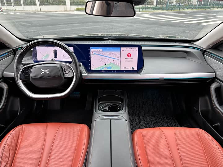 Фото 9 - XPeng P7