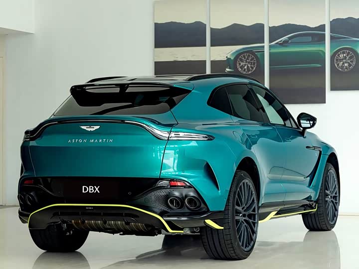 Фото 7 - Aston Martin DBX