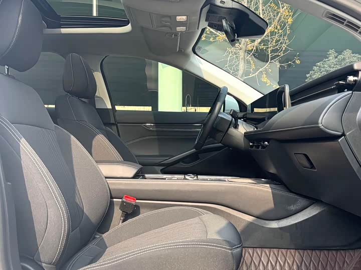 Фото 7 - Ford Mondeo