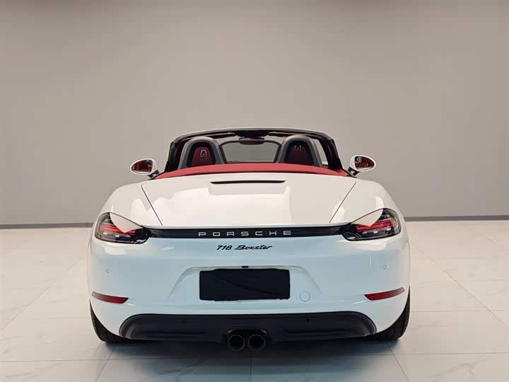 Photo 5 - Porsche 718