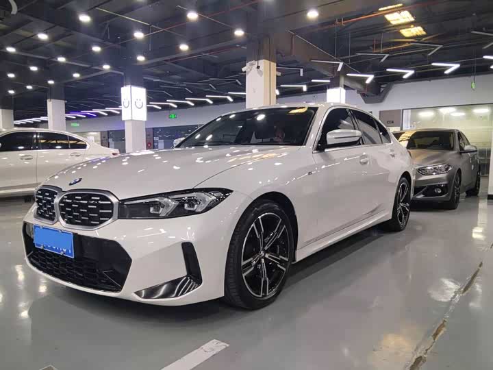 Фото 1 - BMW 3 Series