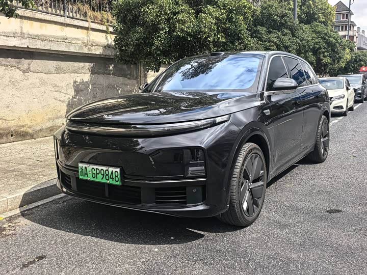 Фото 1 - LiXiang L7