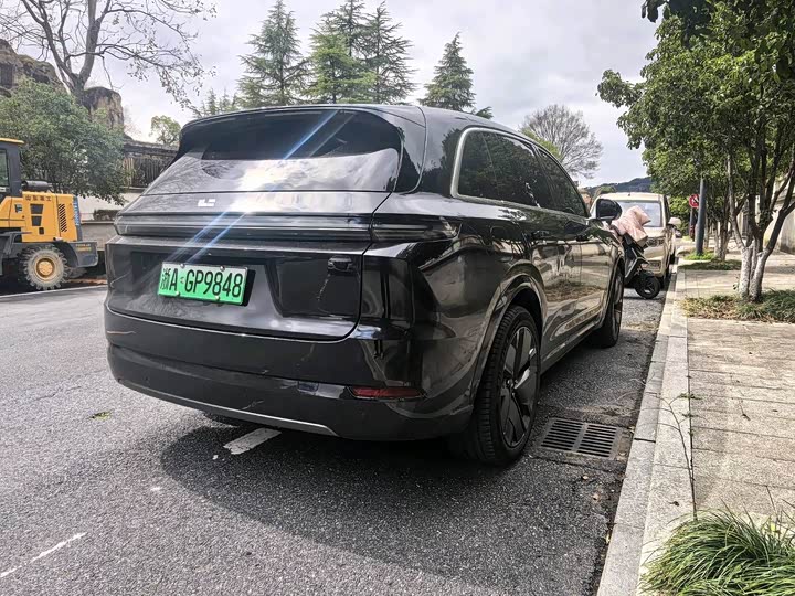 Фото 3 - LiXiang L7