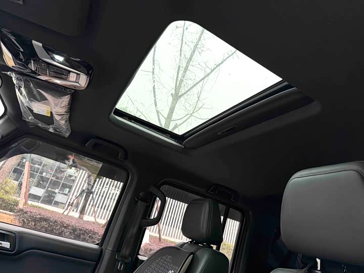 Фото 5 - BAW 212 T01