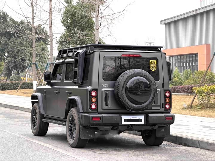 Фото 9 - BAW 212 T01