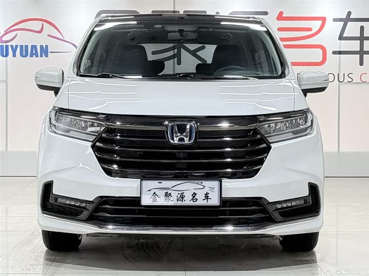 Фото 2 - Honda Odyssey