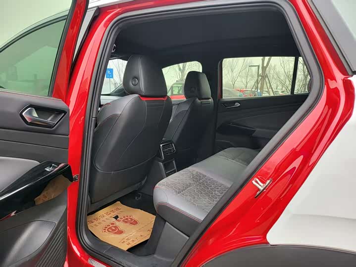 Фото 4 - Volkswagen ID.4 X