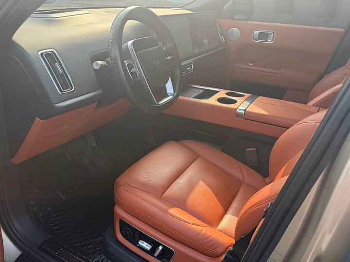 Фото 9 - LiXiang L9