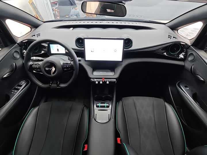 Фото 8 - BYD Dolphin