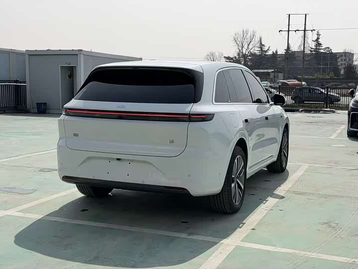 Фото 9 - LiXiang L6