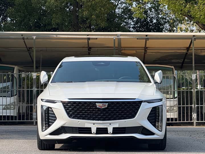 Фото 2 - Cadillac CT6