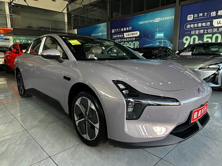 Фото 2 - XPeng Mona M03