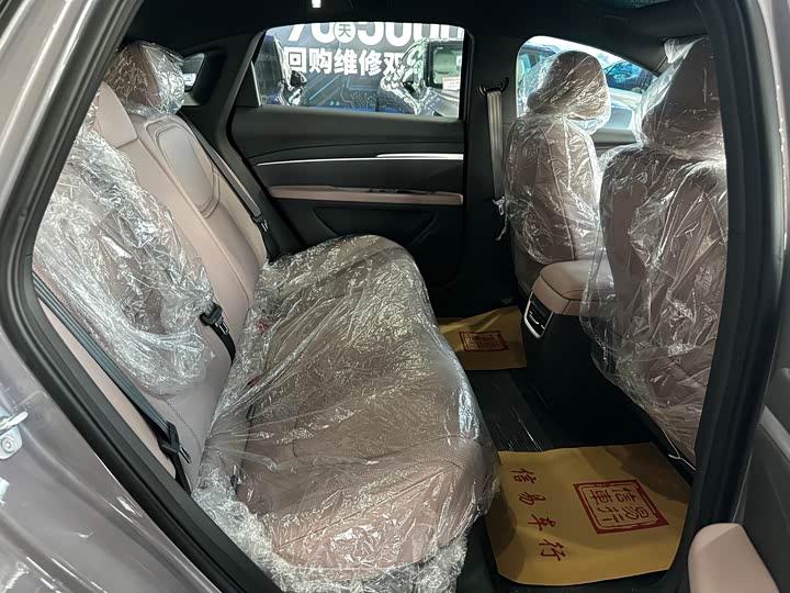 Фото 7 - XPeng Mona M03