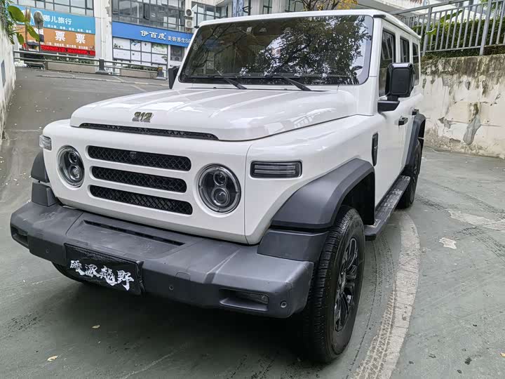 Фото 1 - BAW 212 T01