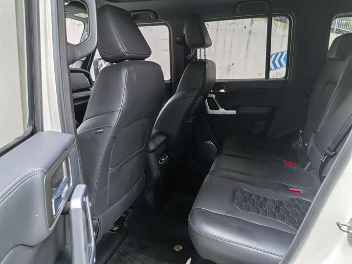 Фото 7 - BAW 212 T01