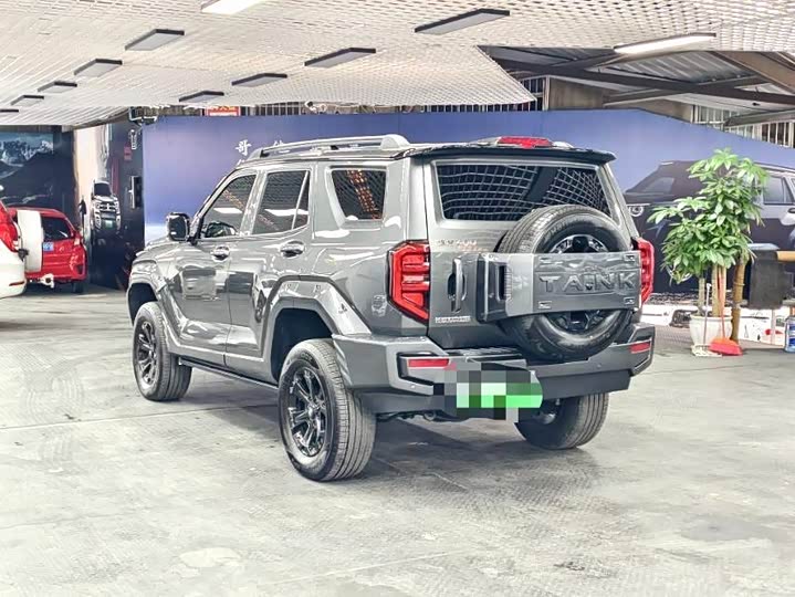 Photo 9 - Tank 400 Hybrid