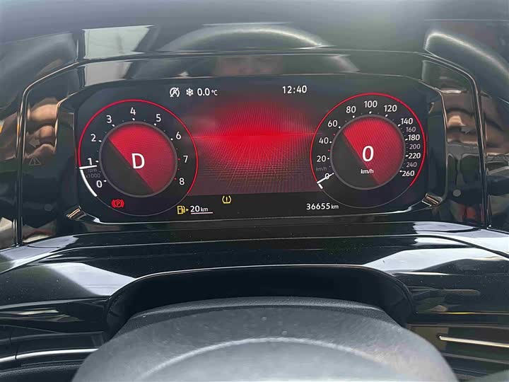 Фото 7 - Volkswagen Golf