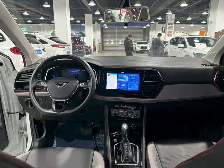 Фото 5 - Jetta VS7