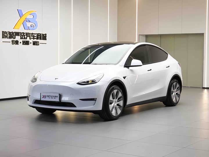 Photo 1 - Tesla Model Y