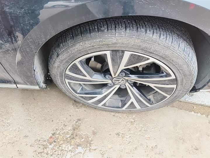 Фото 6 - Volkswagen Magotan