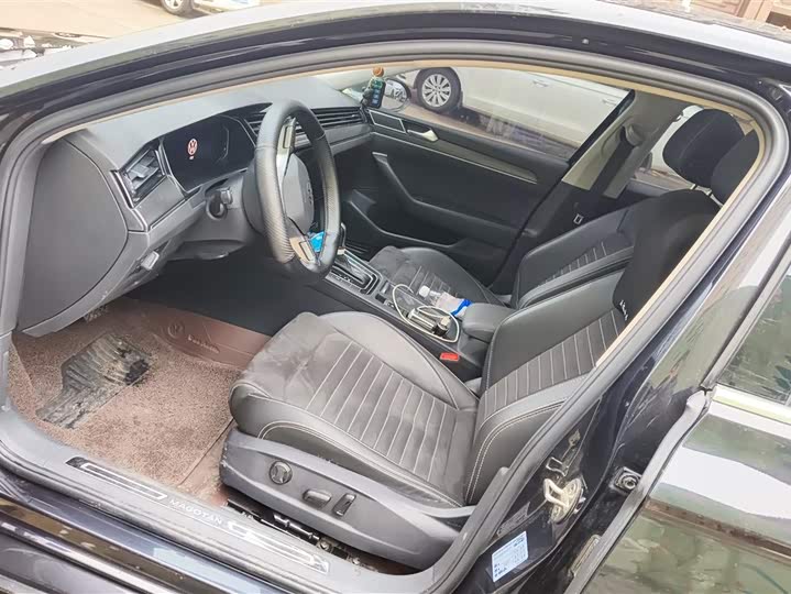 Фото 9 - Volkswagen Magotan