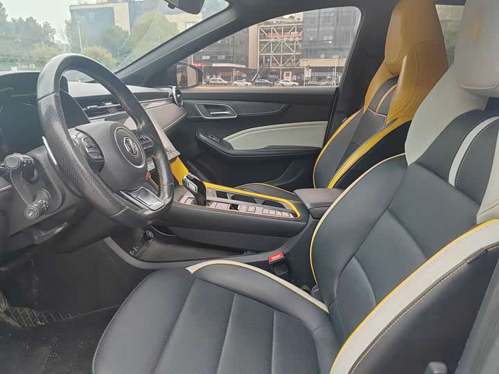 Фото 7 - MG Motor 6