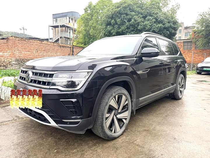 Photo 1 - Volkswagen Teramont Pro