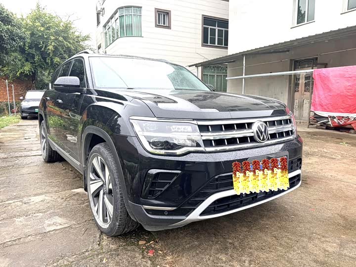 Photo 5 - Volkswagen Teramont Pro