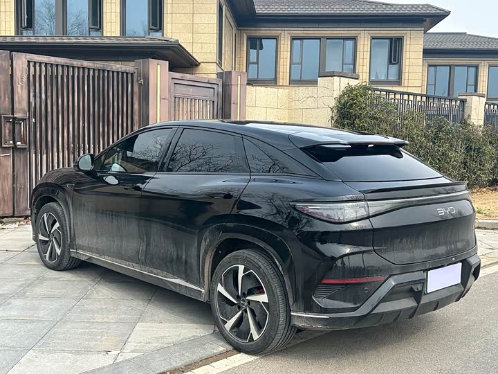 Фото 8 - BYD Sea Lion 07 EV