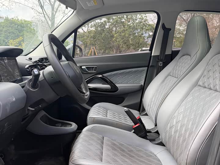 Photo 5 - Leapmotor T03