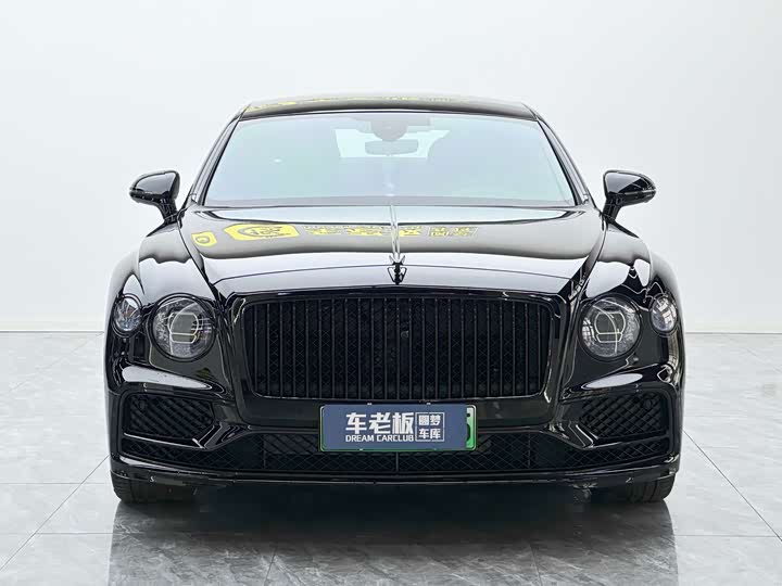 Фото 2 - Bentley Flying Spur Hybrid