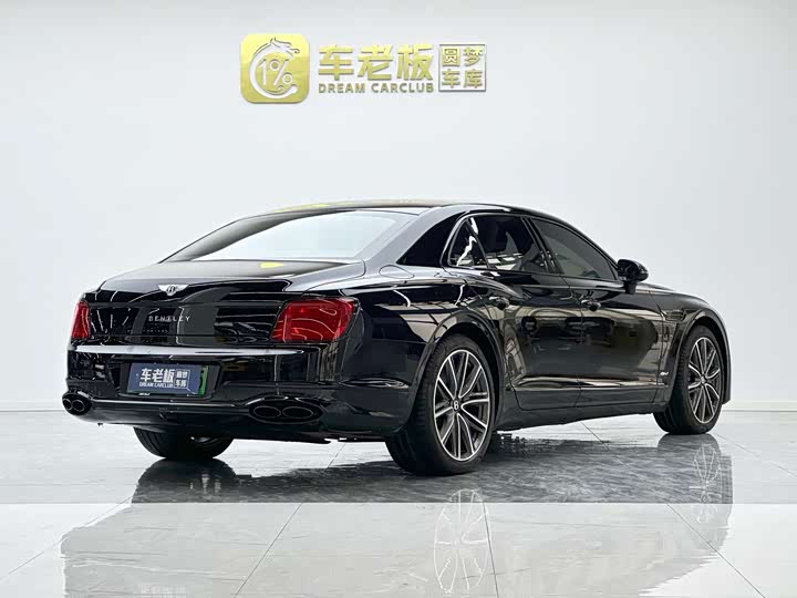 Фото 4 - Bentley Flying Spur Hybrid