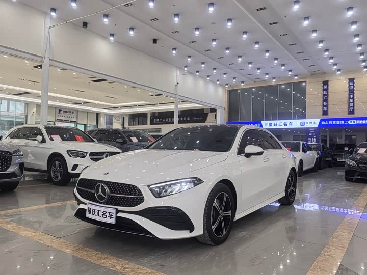 Фото 1 - Mercedes-Benz A-Class