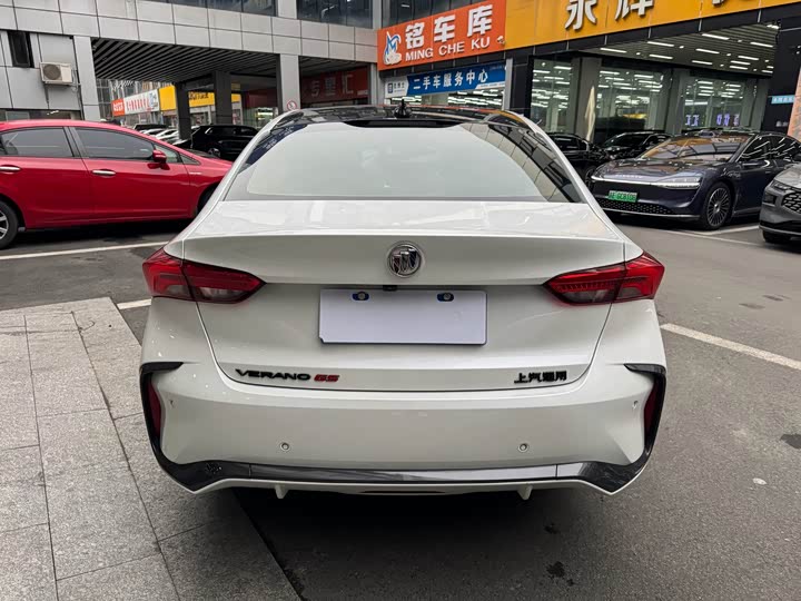 Фото 7 - Buick Verano