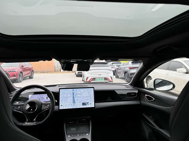 Photo 8 - BYD Seal 06 Hybrid/EV